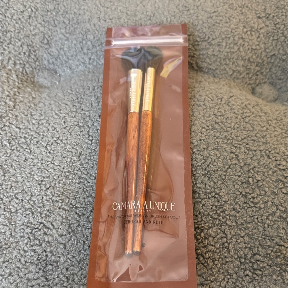 Makeup Brush Duo - Brown and Gold